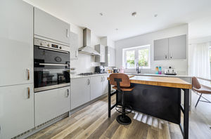 Kitchen- click for photo gallery